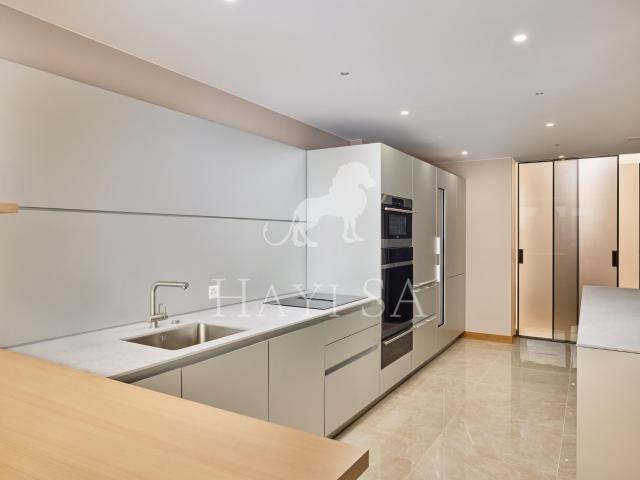 Furnished apartment with 4.5 rooms for rent in Le Grand Saconnex 125 m² | dreamo. Ch