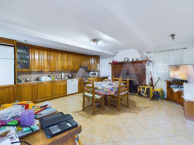Furnished apartment with 5.5 rooms on sale in Lugano 130 m² | dreamo. Ch