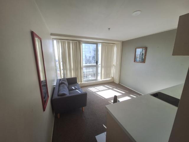 Furnished Apartment with Carpark