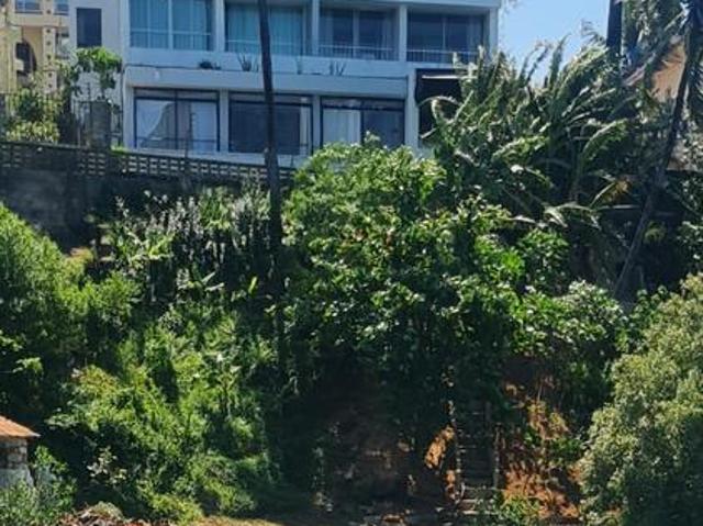 Furnished apartments with a view of the sea at Tudor Creek
