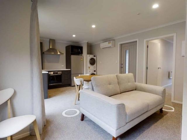 Furnished bedroom, electricity and wifi included!