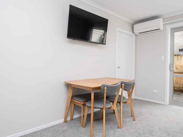 Furnished bedroom, electricity and wifi included!