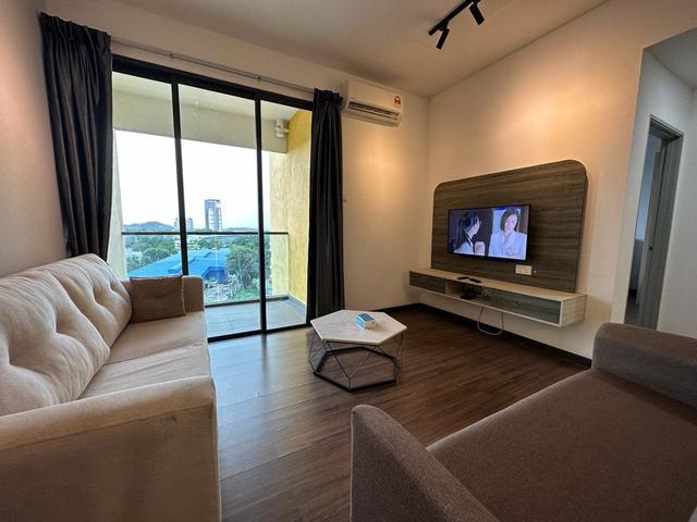Furnished Designed Unit Silk Sky Viewing Available
