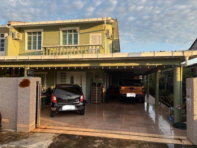 Furnished DS Semi Matang Heng Guan 5 Beds 4 Baths