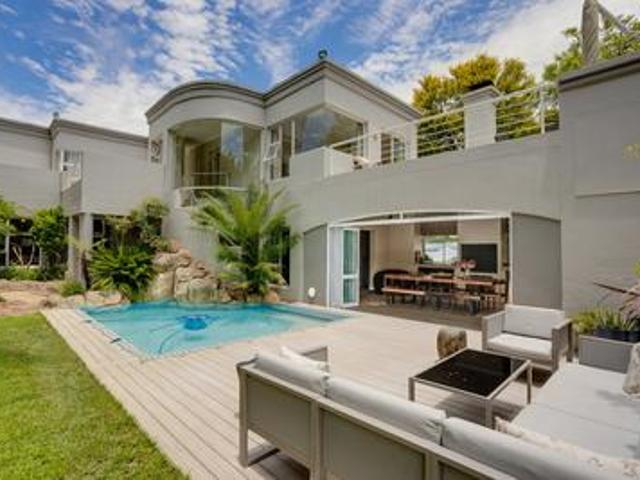 furnished family home in dainfern go.