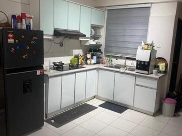 Furnished Female only Condo for Rent near KTM KPTM UKM Bangi