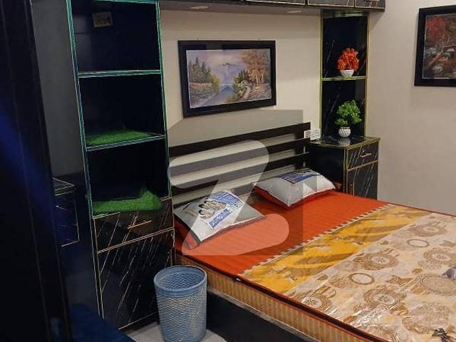 Furnished flat for rent bachelor families for rent in johar town, lahore