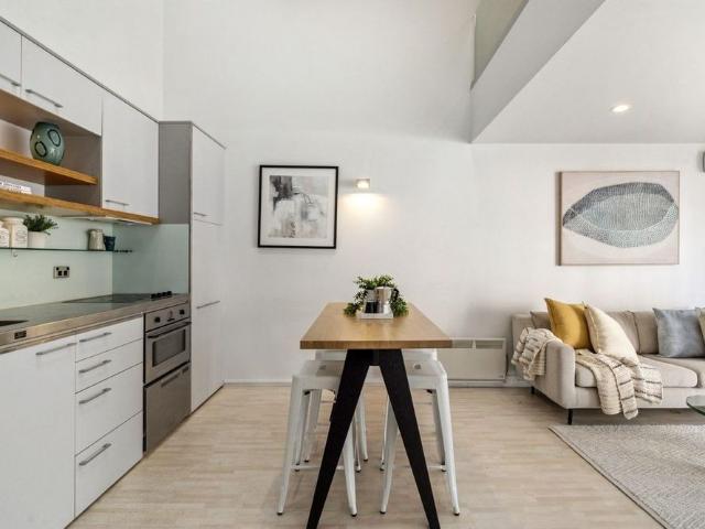 Furnished Funky 1+1 Apartment with car park