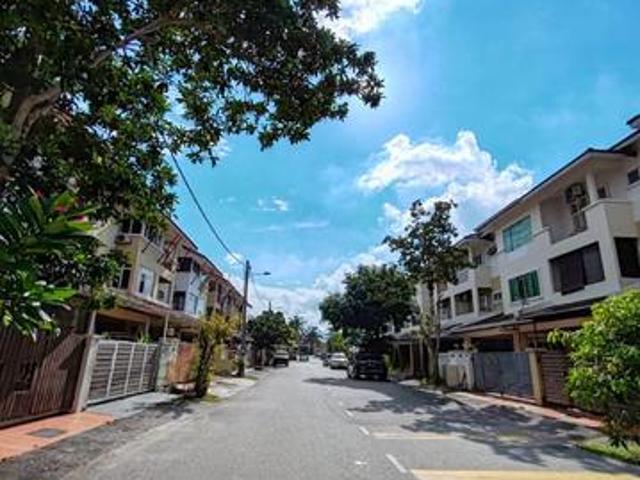 Furnished house batu caves for sale