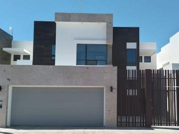 Furnished housing for rent in Cumbres Provenza Mexicali, B.C. !