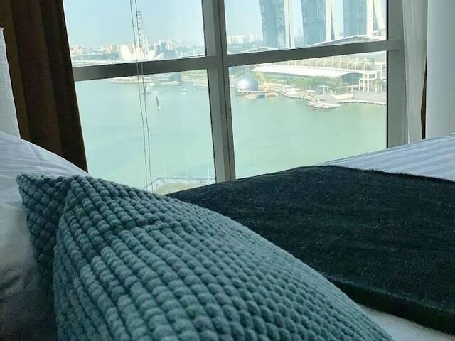 Furnished Home in Central Singapore[Big Master Room], Stunning Views of MBS