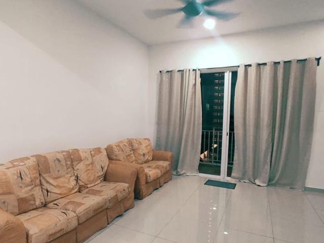 Furnished Imperial Grande Condo with 2 Carparks