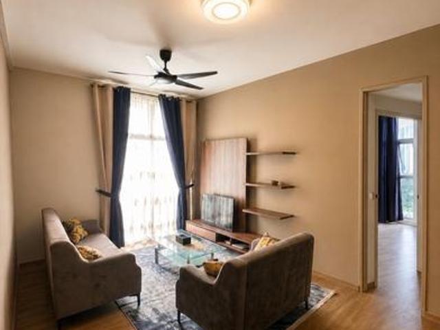 FURNISHED Lakefront Homes Cyberjaya