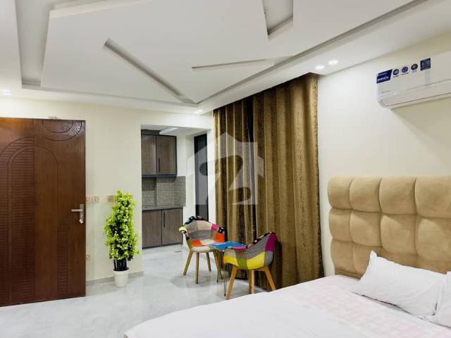 Furnished Luxury Studio Apartment For Sale in Bahria Town