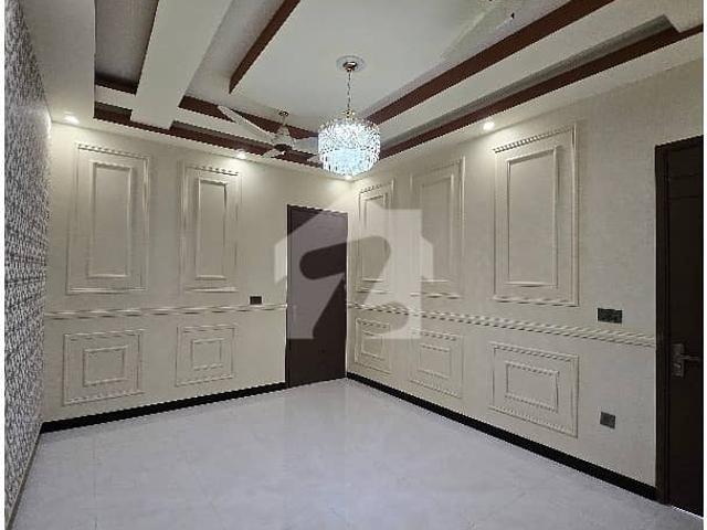 Furnished modern house west open lease for sale