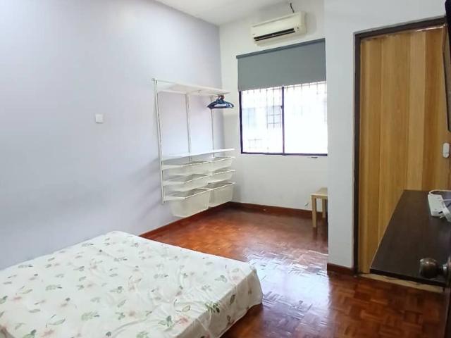 Furnished Middle Room at Bercham, Ipoh