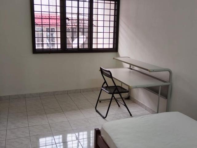 Furnished middle room in Bandar Utama RM550