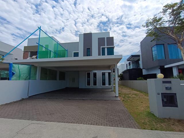 Furnished Seaview 2 Storey SemiD 8 Residence Padang Temu