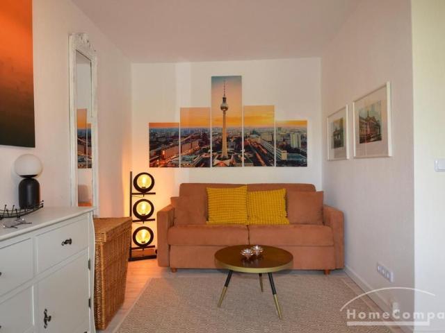Furnished studio apartment close to KaDeWe