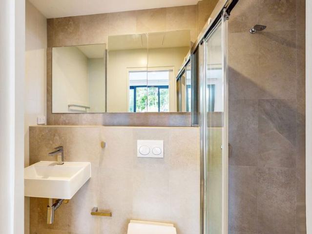 Furnished Studio Apartment in Convenient Location Bills Included