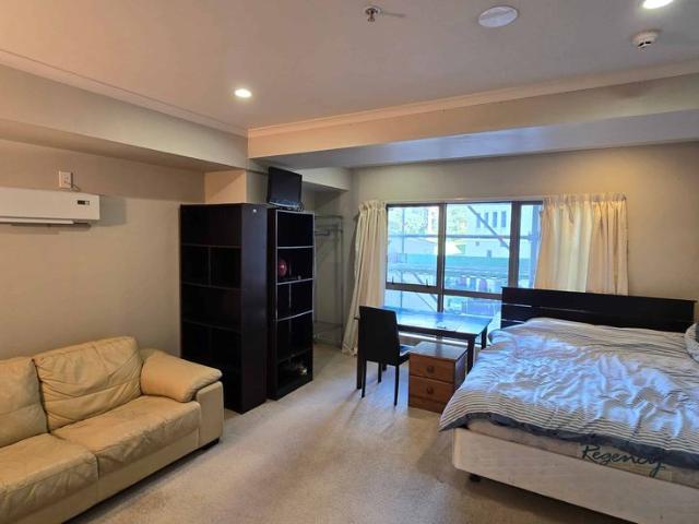 Furnished Studio, City Centre