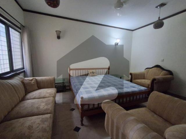 Furnished Studio For Rent In Clifton Block 1