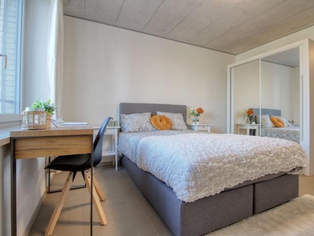 Furnished studio in modernised apartment in a top location