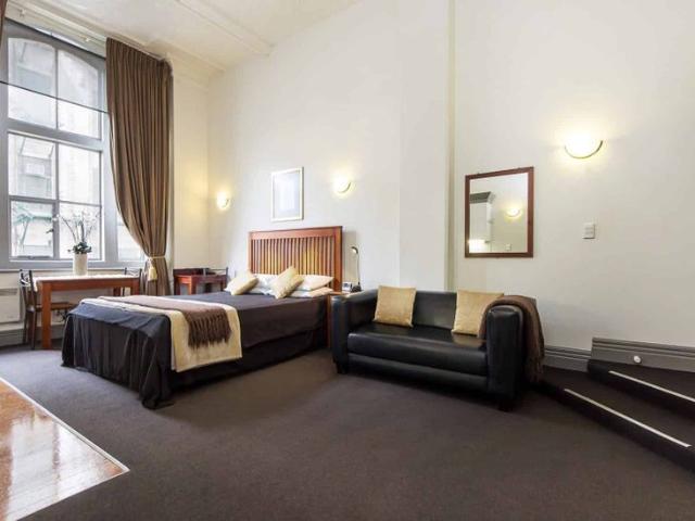 Furnished studio in Prime City Location Water & Wi Fi included