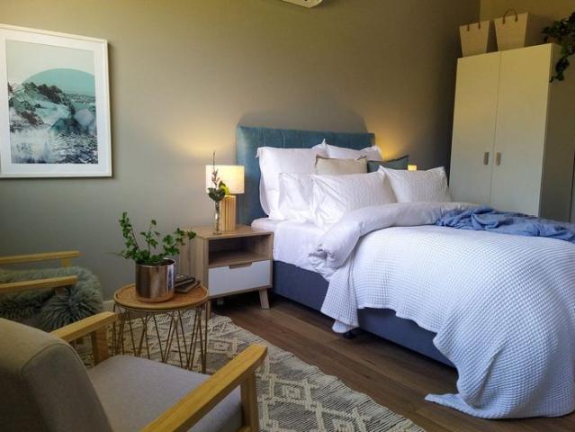 Furnished Studio Room $310 p/week Bills Included