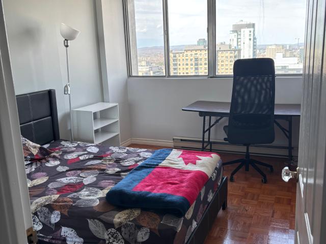 Furnished Private and shared rooms for rent reduce rent