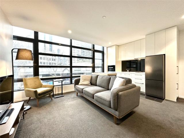 FURNISHED PRIVATE ONE BEDROOM APARTMENT LOCATED IN SOUTHBANK CENTRAL SOUTHBANK !