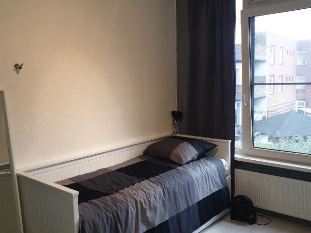Furnished room