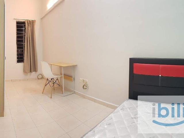 Furnished Room at Bukit Tinggi 2 klang