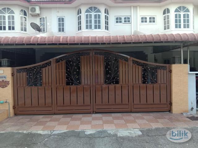 Furnished Room Near Aeon Klebang