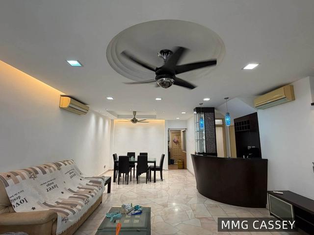 Furnished Renovated Double Storey kitchen cabinet Aircond water