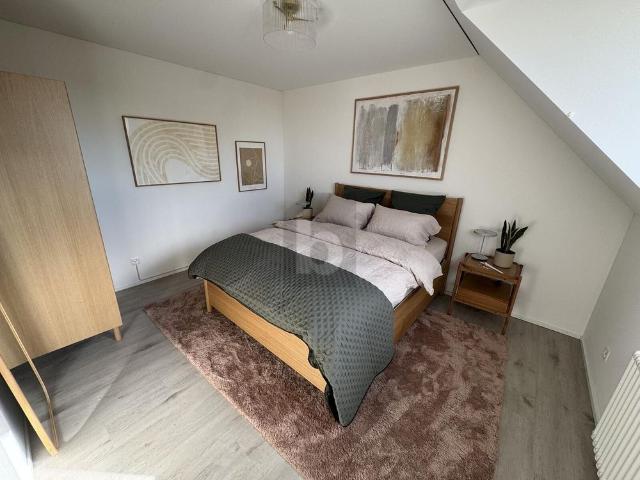 FURNISHED, RENOVATED – IMMEDIATELY AT HOME