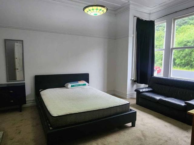 Furnished warm house