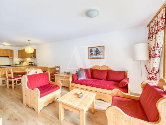Furnished year round apartment in peaceful setting