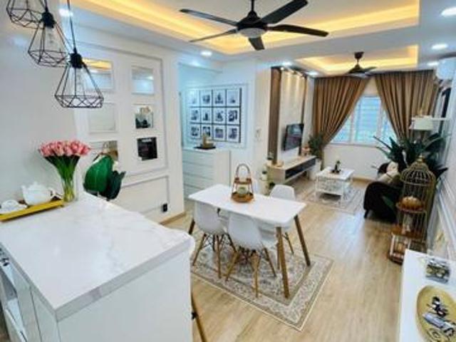 FURNISHMOVE IN CONDITION Apartment DeCendana Setia Alam