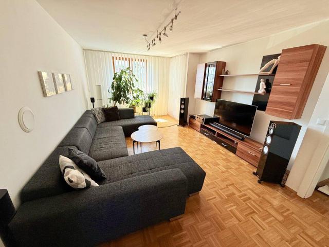 Fürstenfed! Wohntraum mit Stil Balkon & Carport inklusive