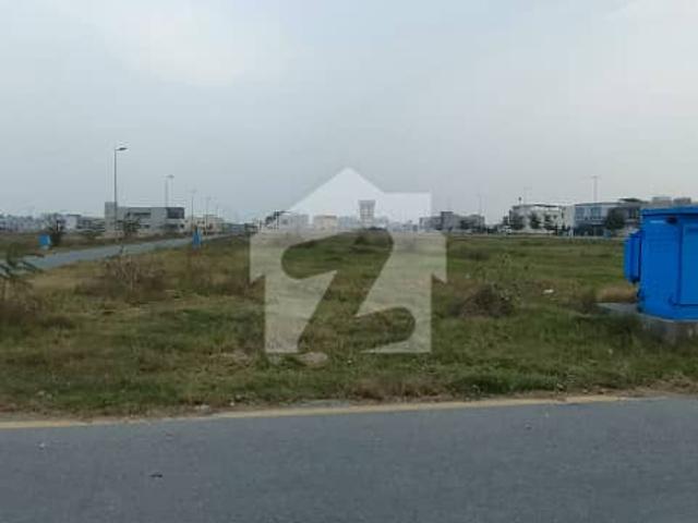 Future Block Of Phase 7 50' Road Park Mosque All at Walking Distance A Gated Community For Safe Living and Ideal Investment Plot For Sale