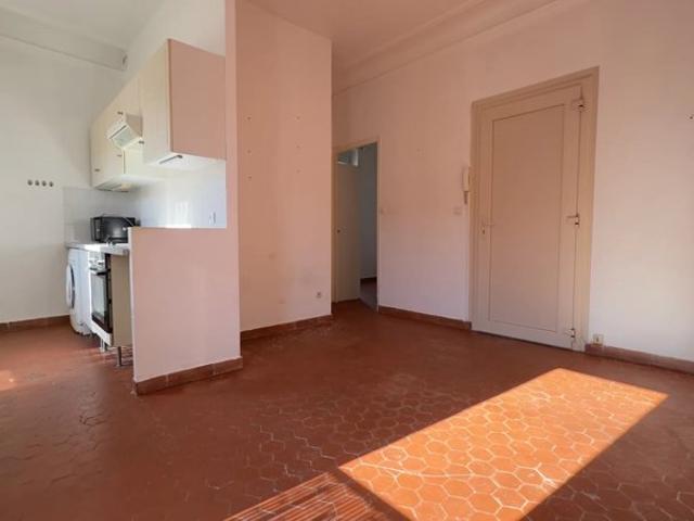 Fuveau appartement T2 au 1er étage