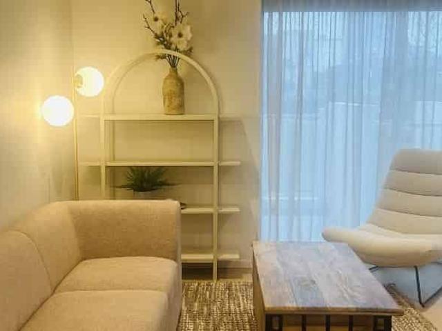 G02/201 Gloucester Street Fully Furnished and Utilities Included