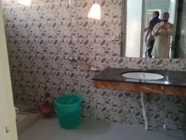 G11/4 pha d type Islamabad G 11 ID 37340