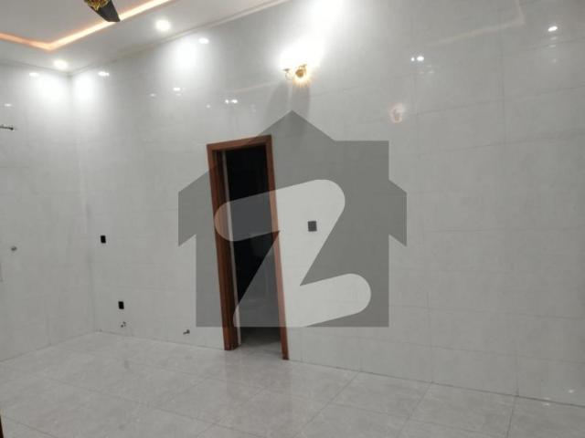G11 size 14 Marla full house for rent G 11