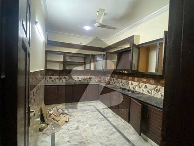 G13/4 Available For Rent Upper Portion 35.70