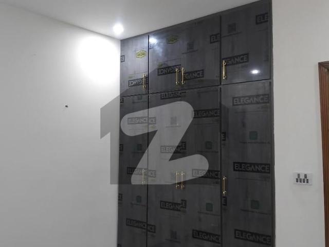 G13 25x40 Full House Available For Rent G 13