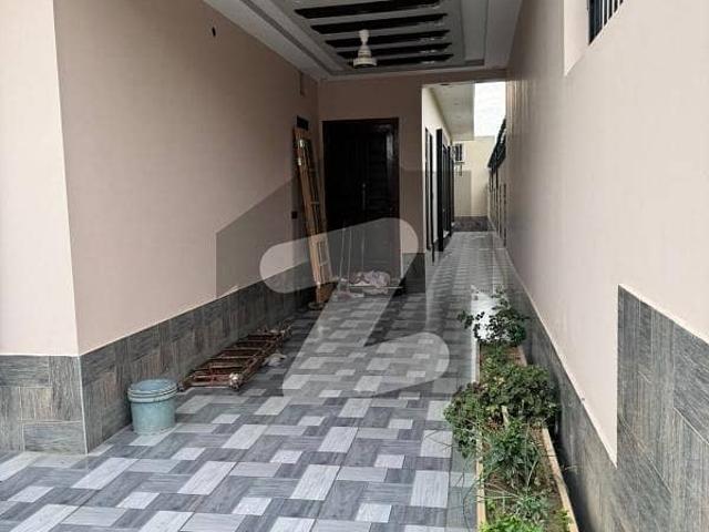 50 x90 1 kanal, AAA quality Owner built house, located in G 16/4, Islamabad