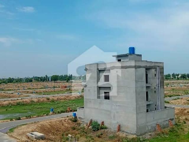 Fair Priced 10 Marla Residential Plot Available In LDA City Phase 1 Block G1