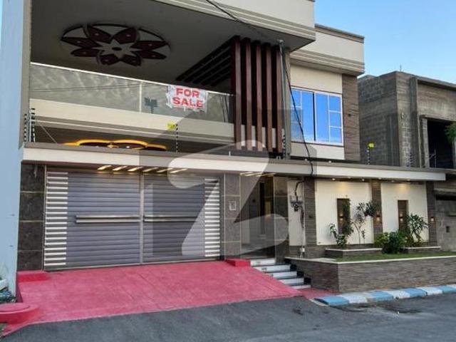 G+1 Brand new bunglow for sale in prime society of scheme 33 Meerut Society